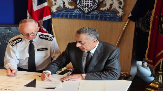 السيد حموشي يبحث في المملكة المتحدة مع مسؤولين أمنيين بريطانيين سُبُلَ تطوير التعاون المشترك في مختلف المجالات الأمنية.