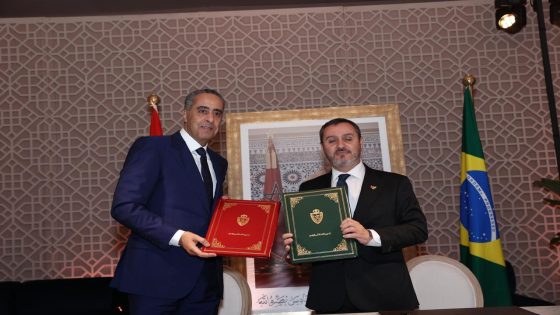 عبد اللطيف حموشي يوقع مذكرة تفاهم مع نظيره البرازيلي لتعزيز التعاون الأمني.. على هامش الأبواب المفتوحة للأمن الوطني بأكادير(+ألبوم صور)