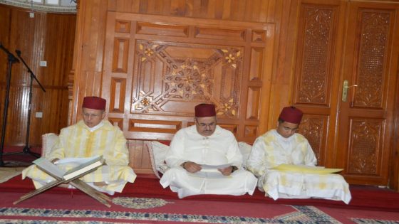 عامل إقليم الفقيه بن صالح يترأس حفلا دينيا إحياء للذكرى السادسة و العشرين لوفاة جلالة المغفور له الملك الحسن الثاني (+ ألبوم صور)