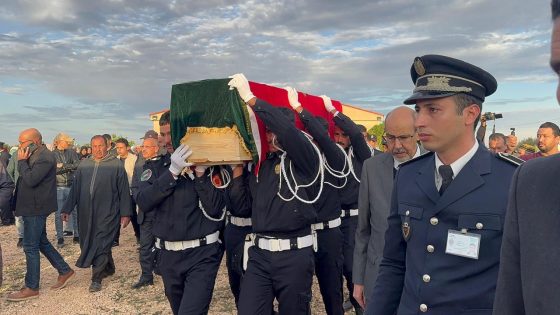 جنازة رسمية لتشييع جثمان الشرطي شهيد الواجب بمسقط رأسه بأبي الجعد