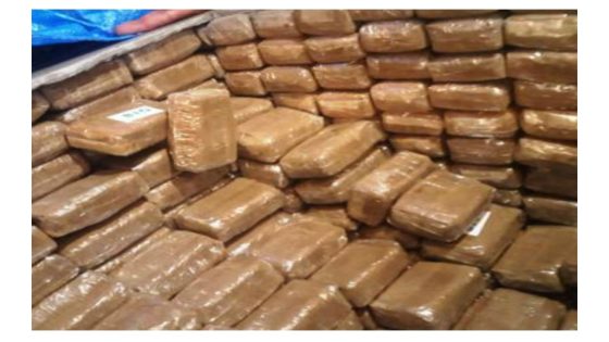 بني ملال ..إجهاض عملية للتهريب الدولي لثلاثة أطنان و960 كيلوغراما من مخدر الشيرا
